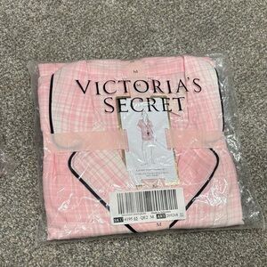 Victoria's Secret Pink flannel pajama set